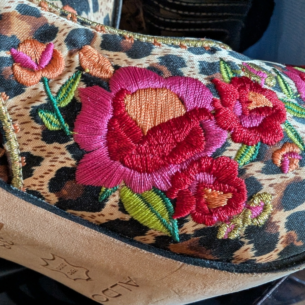 Leopard Print Floral Embroidered Aldo Women's Heels - Picture 10 of 10
